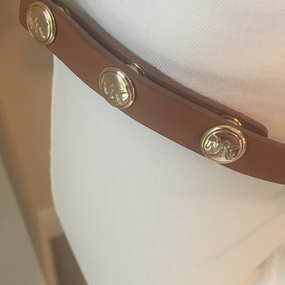 Michael KORS Festival Belt Bag - Picture 3 of 8